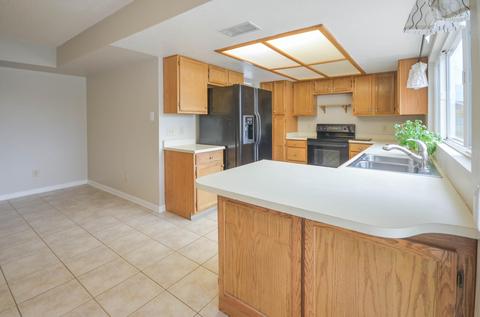 4569 E Mcneil St, Phoenix, AZ 85044 photo 9