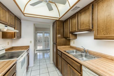 745 E Michelle Dr, Phoenix, AZ 85022 photo 10