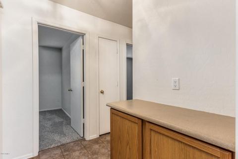 424 W Beverly Rd, Phoenix, AZ 85041 photo 9
