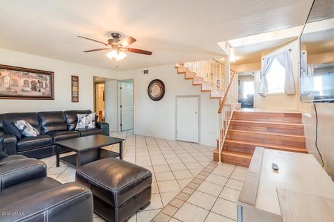 3749 E Taro Ln, Phoenix, AZ 85050 photo 4