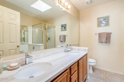 3749 E Taro Ln, Phoenix, AZ 85050 photo 17