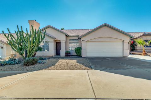 4115 E Capistrano Ave, Phoenix, AZ 85044 photo 2
