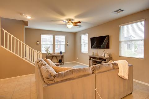2360 E Hidalgo Ave, Phoenix, AZ 85040 photo 3