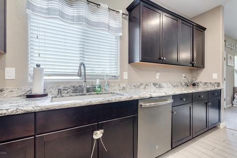 2390 E Gillcrest Rd, Gilbert, AZ 85298 photo 13