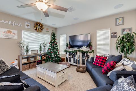 2390 E Gillcrest Rd, Gilbert, AZ 85298 photo 6
