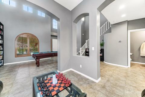 1253 E Clark Dr, Gilbert, AZ 85297 photo 9