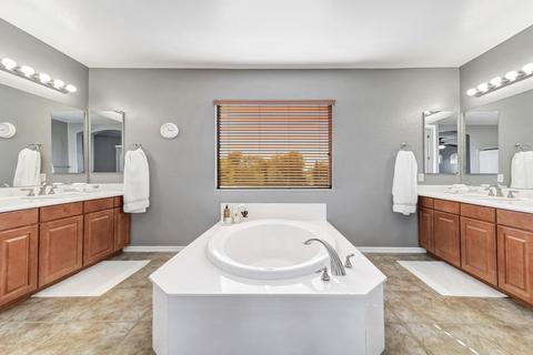 1253 E Clark Dr, Gilbert, AZ 85297 photo 39