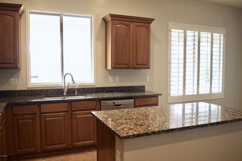 4272 S Summit St, Gilbert, AZ 85297 photo 12