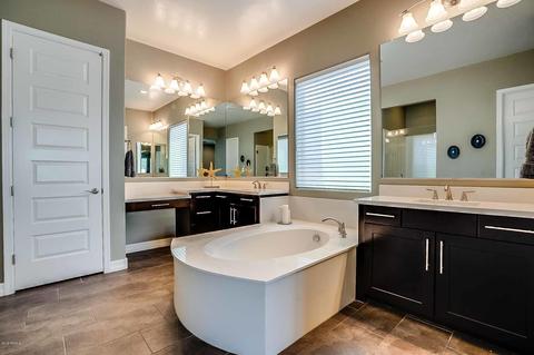 912 E Parkview Dr, Gilbert, AZ 85295 photo 19