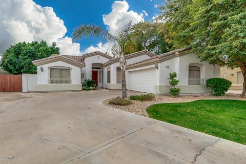 1755 E Orangewood St, Gilbert, AZ 85296 photo 1