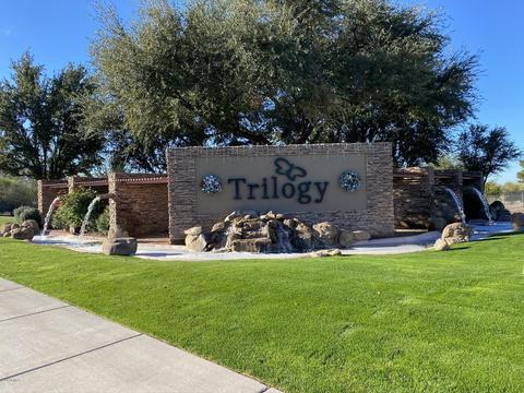 4205 E Donato Dr, Gilbert, AZ 85298 photo 2