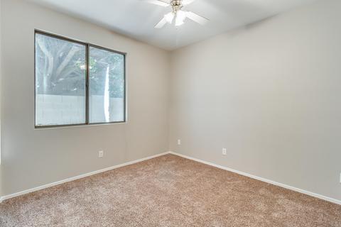 580 E Betsy Ln, Gilbert, AZ 85296 photo 4
