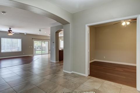 2986 E Vernon St, Gilbert, AZ 85298 photo 8