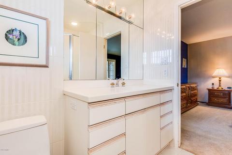 4909 E Flower St, Phoenix, AZ 85018 photo 4