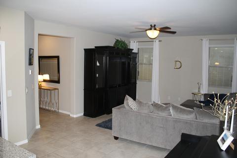 2807 E Dunbar Dr, Phoenix, AZ 85042 photo 3