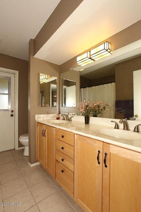 2850 E Mission Ln, Phoenix, AZ 85028 photo 14