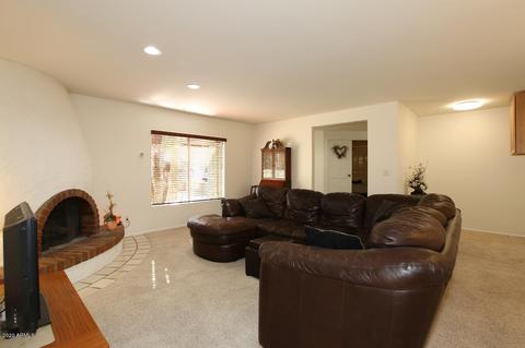 2850 E Mission Ln, Phoenix, AZ 85028 photo 7
