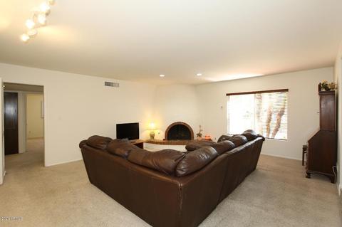 2850 E Mission Ln, Phoenix, AZ 85028 photo 6