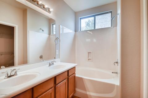 3761 E Stampede Dr, Gilbert, AZ 85297 photo 8