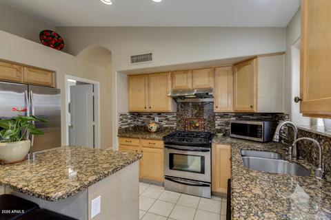 3939 E Potter Dr, Phoenix, AZ 85050 photo 3