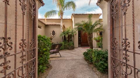 2012 E Brookwood Ct, Phoenix, AZ 85048 photo 4