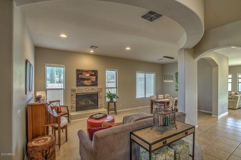 3977 E Hashknife Rd, Phoenix, AZ 85050 photo 4