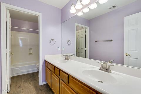 3711 E Leah Ln, Gilbert, AZ 85234 photo 12