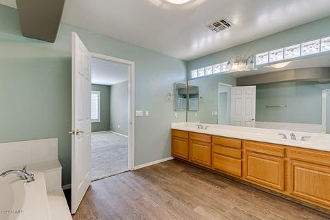 3711 E Leah Ln, Gilbert, AZ 85234 photo 15