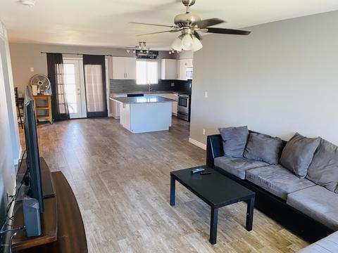 9634 N 65th Dr, Glendale, AZ 85302 photo 4