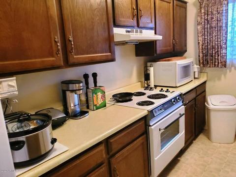 303 E Thunderbird Trl, Phoenix, AZ 85042 photo 15