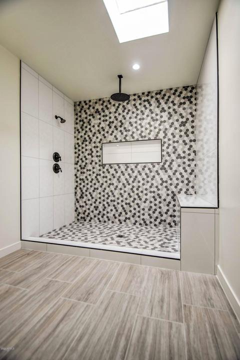 722 E Belmont Ave, Phoenix, AZ 85020 photo 3