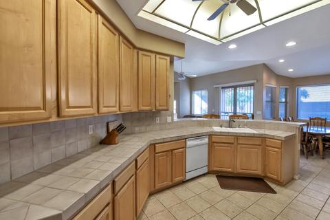 4202 E Broadway Rd #5, Mesa, AZ 85206 photo 5