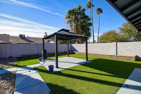 227 E Angela Dr, Phoenix, AZ 85022 photo 1