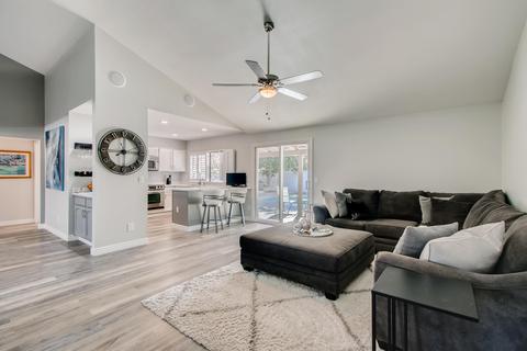 4341 E Hearn Rd, Phoenix, AZ 85032 photo 11