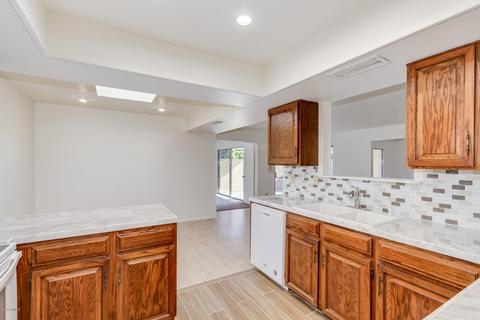 6221 N 22nd Dr, Phoenix, AZ 85015 photo 10