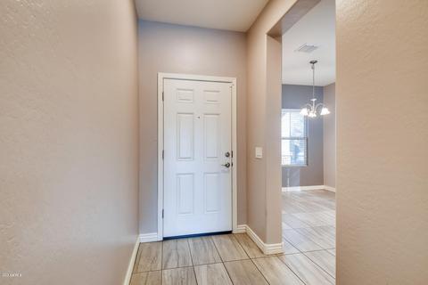 2763 E Runaway Bay Pl, Gilbert, AZ 85298 photo 5