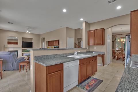 2678 S Balboa Dr, Gilbert, AZ 85295 photo 14