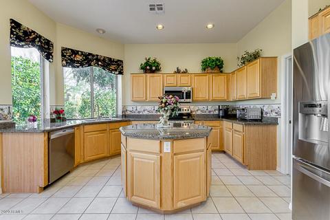 4416 E Strawberry Dr, Gilbert, AZ 85298 photo 13