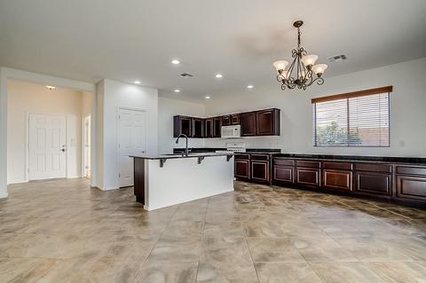 3710 E Vallejo Dr, Gilbert, AZ 85298 photo 9