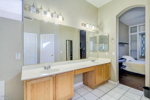 94 E Smoke Tree Rd, Gilbert, AZ 85296 photo 4