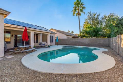 94 E Smoke Tree Rd, Gilbert, AZ 85296 photo 11
