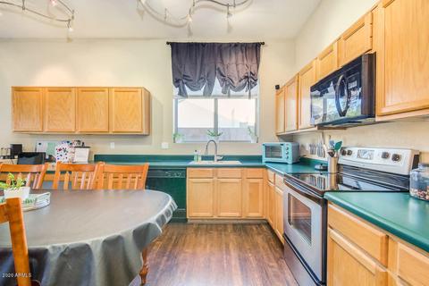 94 E Smoke Tree Rd, Gilbert, AZ 85296 photo 2