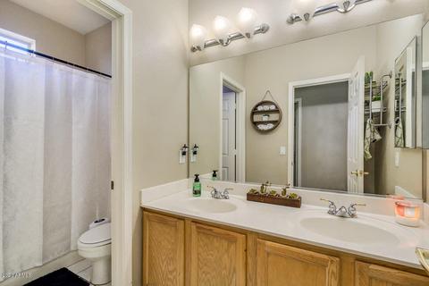94 E Smoke Tree Rd, Gilbert, AZ 85296 photo 9