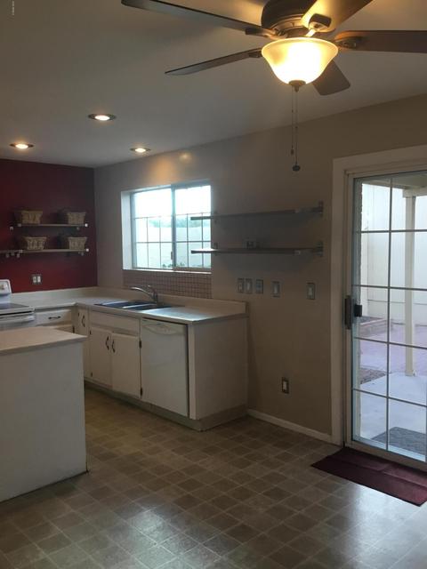 2371 E Cactus Rd, Phoenix, AZ 85022 photo 2