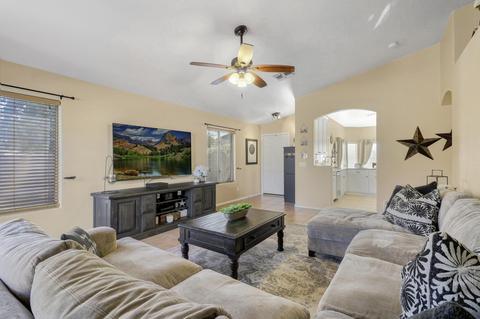 3292 E Sandy Way, Gilbert, AZ 85297 photo 4