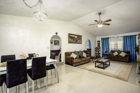 3530 W Willow Ave, Phoenix, AZ 85029 photo 8