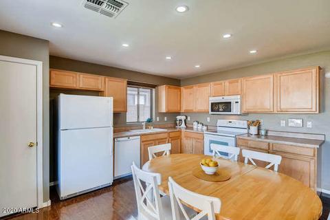9736 E Baltimore Cir, Mesa, AZ 85207 photo 14