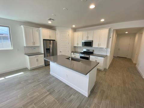 10119 E Revolution Dr, Mesa, AZ 85212 photo 5