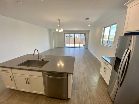 10119 E Revolution Dr, Mesa, AZ 85212 photo 4