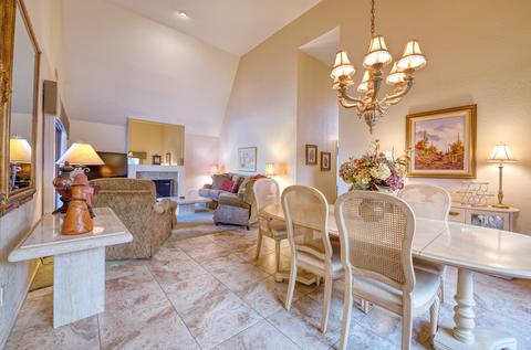 3052 E Claremont Ave, Phoenix, AZ 85016 photo 2